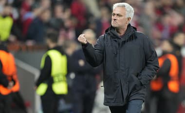 Mourinho zabojuje už o šiestu trofej: AS Rím vyzve rekordéra súťaže