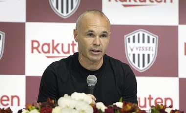 Dojemné lúčenie: Iniesta opúšťa Vissel Kóbe, kariéru ale nekončí