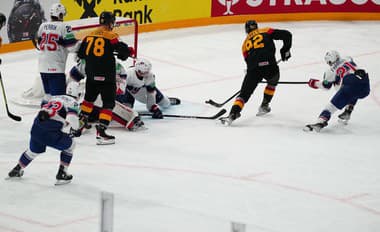 Semifinálový duel medzi USA a Nemeckom priniesol nádherné hokejové divadlo.
