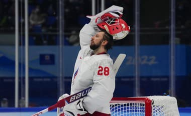 Ruský brankár Fedotov musí odložiť prestup do zámoria: Drsný zákaz z KHL!