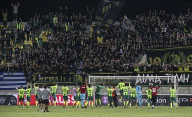 Pri štadióne zavraždili mladého fanúšika († 22) AEK Atény: UEFA sa rozhodla okamžite konať!