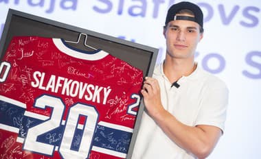 Pozitívne slová experta na NHL: Slafkovský by mal hrávať v druhom útoku
