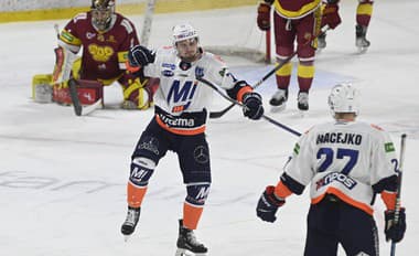 Ruský hokejista Vadim Pereskokov bol v minuloročnom play-off lídrom michalovskej ofenzívy.