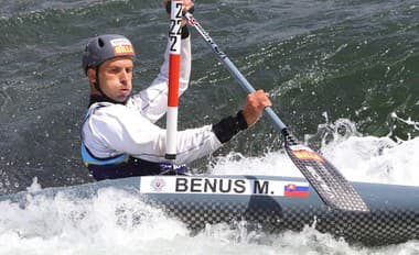 Beňušovi tesne ušiel titul v C1, vybojoval však Paríž