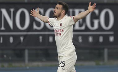 Ďalší taliansky futbalista lieta v problémoch: Aký trest hrozí hráčovi AC Miláno?