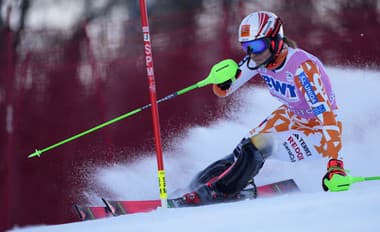 Slovenská lyžiarka Petra Vlhová na trati v 1. kole slalomu Svetového pohára v americkom Killingtone.