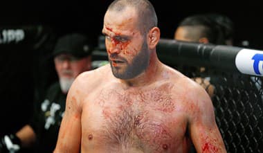 Buday prvýkrát padol v UFC: Skončil zbitý do krvi!