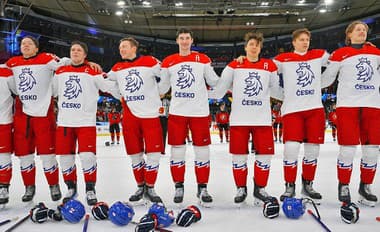 Neuveriteľný zápas! Fíni sa tešili predčasne: Česko oslavuje bronz z MS juniorov po šialenom závere!