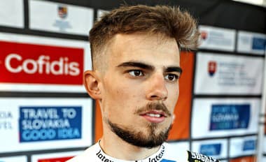 Prekvapivá zmena imidžu mladého cyklistu: Svrček zapustil vlasy na Sagana