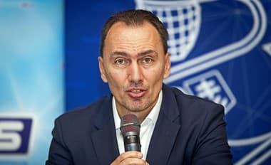 Šéf hokejového zväzu Miroslav Šatan.