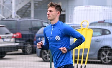 Hollý debutoval v Jablonci už tri dni po prestupe: Prečo odmietol Slovan Bratislava?