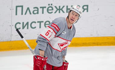 Čajkovský v KHL zarmútil dvojicu krajanov: Rozhodol presnou delovkou!