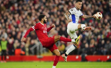 Liverpool v domácom zápase štvrťfinále Európske ligy prekvapujúco nestačil na Atalantu Bergamo.