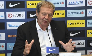 Bývalý tréner slovenskej futbalovej reprezentácie Ján Kozák st..