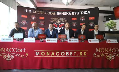 Veľké zmeny v Banskej Bystrici: Do sezóny s novým trénerom, mení sa aj názov klubu