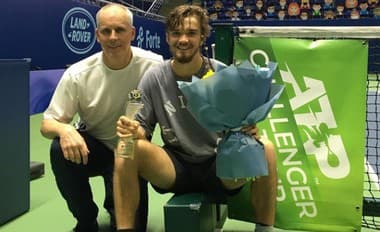 Český tenista nezvládol emócie: Počas zápasu sa ostro pustil do svojho trénera