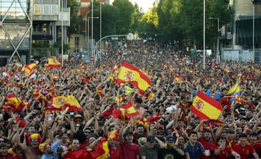 Španielsko – Anglicko: Červená fúria oslavuje majstrovský titul!
