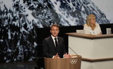Francúzske Alpy budú hostiť ZOH 2030: Macron sľúbil záväzky splniť
