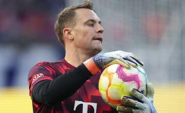 Neuer prehovoril o súperoch Bayernu: Čo si myslí o Slovane?