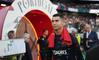 Cristiano Ronaldo vymenil tradičnú oslavu: Dojemný odkaz do neba!