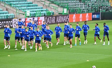 ŠK Slovan Bratislava - Manchester City ONLINE: Studená sprcha pre belasých hneď v úvode