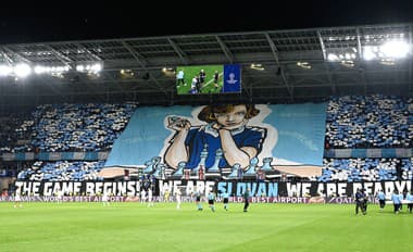 Na snímke diváci počas zápasu 2. kola ligovej fázy Ligy majstrov vo futbale ŠK Slovan Bratislava - Manchester City.