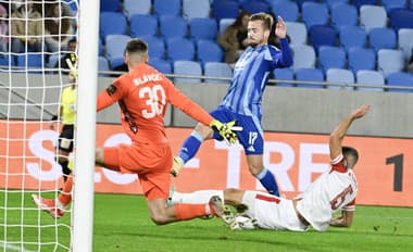 Futbalista Slovana Bratislava Jurij Medveděv.