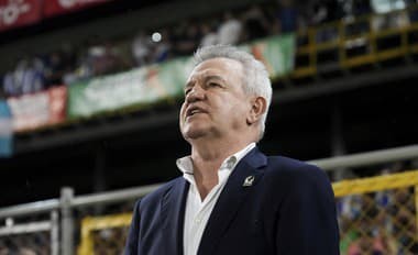 Javier Aguirre sa stal obeťou vyčíňania fanúšikov