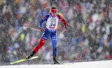 Slovenská biatlonistka Paulína Bátovská Fialková počas šprintu na 7, 5 km na majstrovstvách sveta v biatlone vo švajčiarskom Lenzerheide