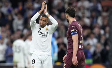 Liga majstrov: Mbappé hetrikom zostrelil City, demolícia v podaní PSG