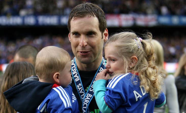 Vyjde mu to na druhý pokus? Petr Čech by bol iba druhým brankárom!