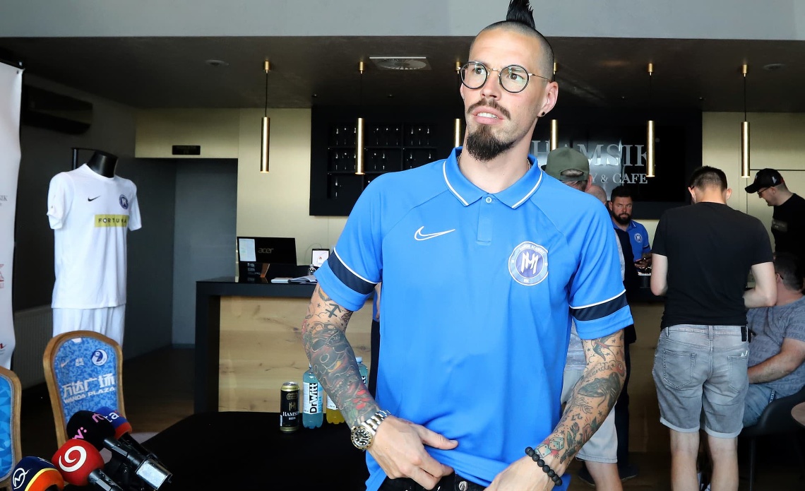 Bývalý kapitán slovenskej futbalovej reprezentácie Marek Hamšík (35) je presvedčený, že nastal správny čas vyskúšať zahraničného trénera. ...