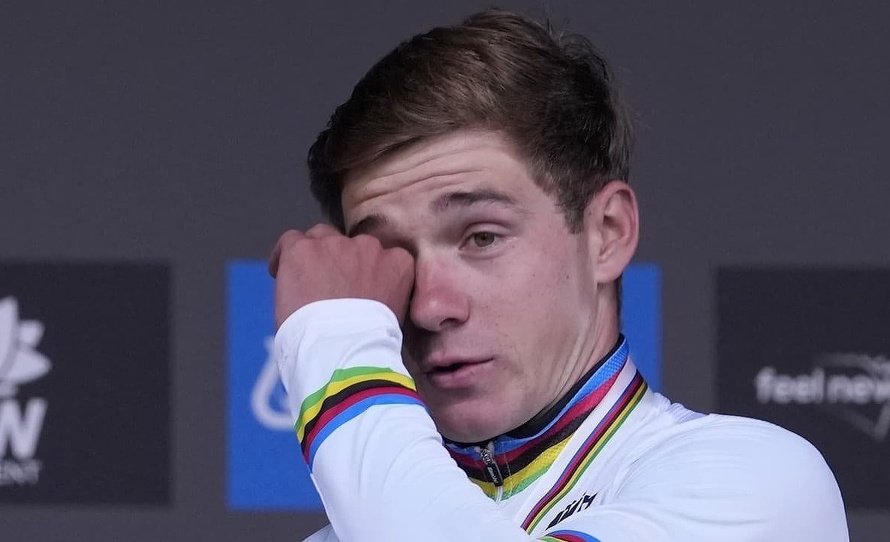 Remco Evenepoel je pozoruhodný talent. Belgický cyklista sa vo veku len 22 rokov stal v nedeľu majstrom sveta na ceste, keď zvíťazil ...
