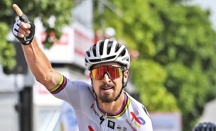 Slovenský cyklista Peter Sagan (32) sa už sústredí na MS v Austrálii. Preteky s hromadným štartom sa uskutočnia najbližšiu nedeľu.