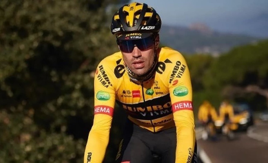 Holanďan Tom Dumoulin sa rozhodol vo veku 31 rokov ukončiť kariéru profesionálneho cestného cyklistu. Ako informoval na oficiálnom webe ...