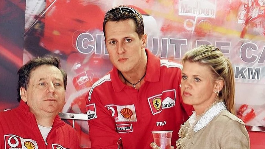 Legendárny pilot Formule 1 Michaela Schumachera (53) pokračuje v náročnej rehabilitácii po desivej nehode na lyžiach v roku 2013. Od ...