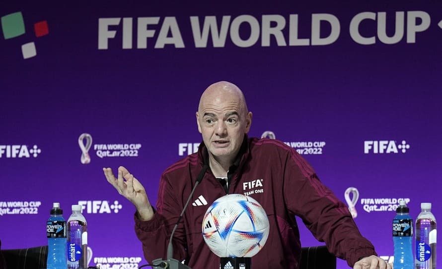 Tesne pred začiatkom futbalového šampionátu v Katare sa prezident Medzinárodnej futbalovej federácie Gianni Infantino (52) obrátil k ...
