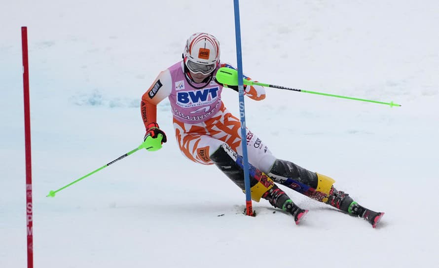 Slovenskej lyžiarke Petre Vlhovej nebolo súdené pódiové umiestnenie na víkendových pretekoch Svetového pohára 2022/2023 v americkom ...