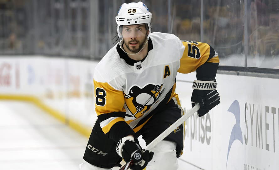 Pittsburghu bude chýbať zrejme dlhšie. Kanadský hokejový obranca Kris Letang (35) odohral v nedeľu zápas proti Torontu. V pondelok sa ...