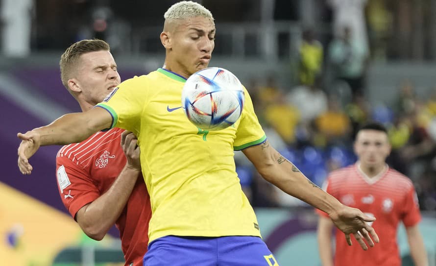 V osemfinálovom zápase Brazílie proti Južnej Kórei (4:1) strelil Richarlison (25) svoj tretí gól na MS v Katare a patril ku kľúčovým ...