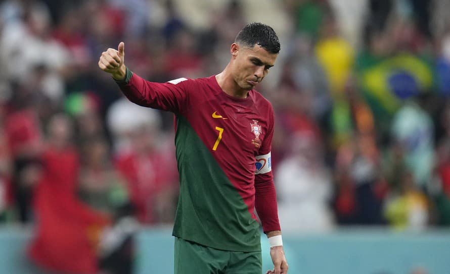 Portugalský futbalista Cristiano Ronaldo (37) vyvoláva na MS v Katare 2022 ďalšie kontroverzie. 