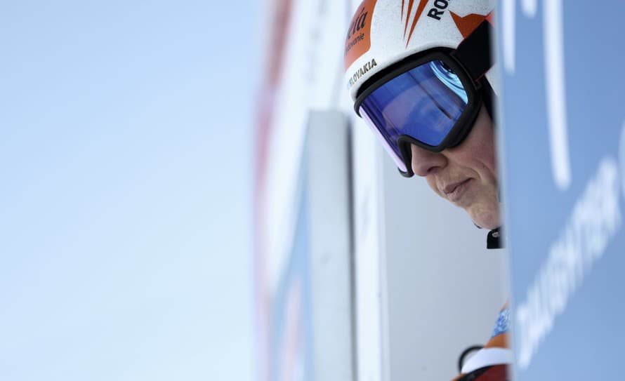 Pre Petru Vlhovú (27) bol sobotňajší obrovský slalom Svetového pohára najmä bojom s podmienkami. Slovenská lyžiarka sa však s nimi popasovala ...