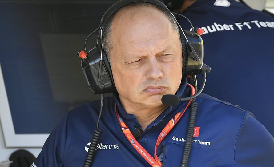 Francúz Frederic Vasseur (54) sa od januára ujme postu šéfa tímu Ferrari v F1. Vo funkcii nahradí Mattiu Binotta, ktorý rezignoval koncom ...