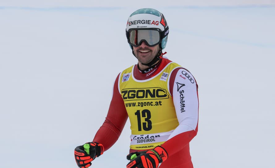 Rakúsky lyžiar Vincent Kriechmayr (31) zvíťazil v treťom zjazde prebiehajúcej sezóny Svetového pohára. Vo štvrtkových pretekoch v talianskej ...