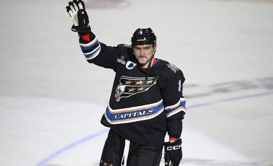 Hviezdou noci v zámorskej NHL bol Alexander Ovečkin (37), kapitán Washingtonu zaznamenal pri víťazstve nad Winnipegom (4:1) svoj 801. ...