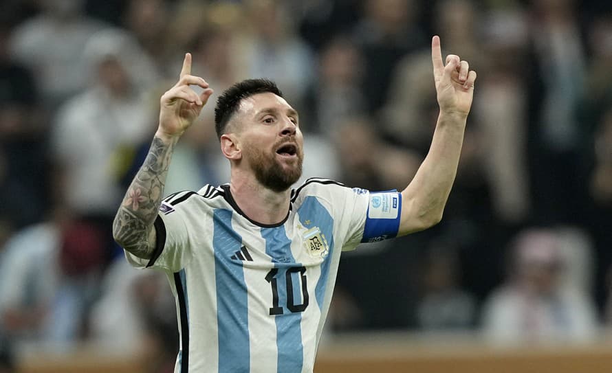 Argentínsky futbalista Lionel Messi (35) sa po úspešnom ťažení na MS v Katare vráti do parížskeho St. Germain až v januári. Tréner Parížanov ...