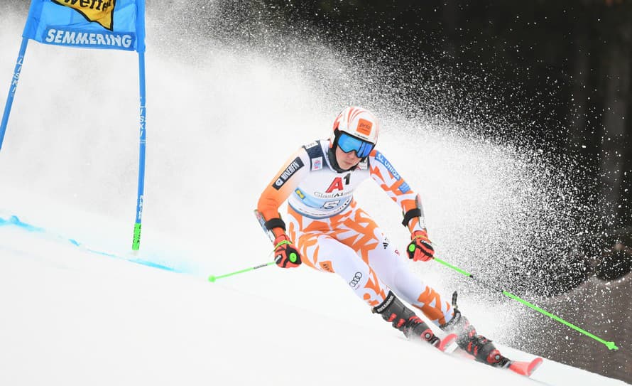 Prvé kolo jej nevyšlo! Slovenskej lyžiarke Petre Vlhovej (27) sa úvodné kolo obrovského slalomu v rámci Svetového pohára v rakúskom Semmeringu ...