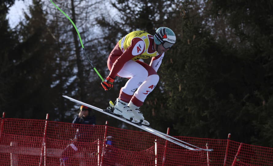 Rakúsky lyžiar Vincent Kriechmayr (31) sa stal víťazom medzisviatočného zjazdu Svetového pohára. V talianskom Bormiu triumfoval s náskokom ...