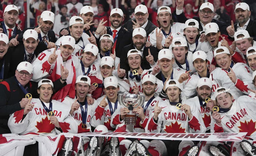 Hokejisti domácej Kanady vybojovali zlaté medaily na MS hráčov do 20 rokov. Vo finálovom zápase zdolali Česko 3:2 po predĺžení. 