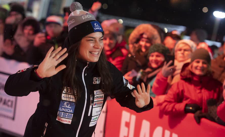 Posledné preteky Svetového pohára jej vôbec nevyšli. Slovenská lyžiarka reprezentujúca Česko Martina Dubovská (30) nedokončila slalom ...
